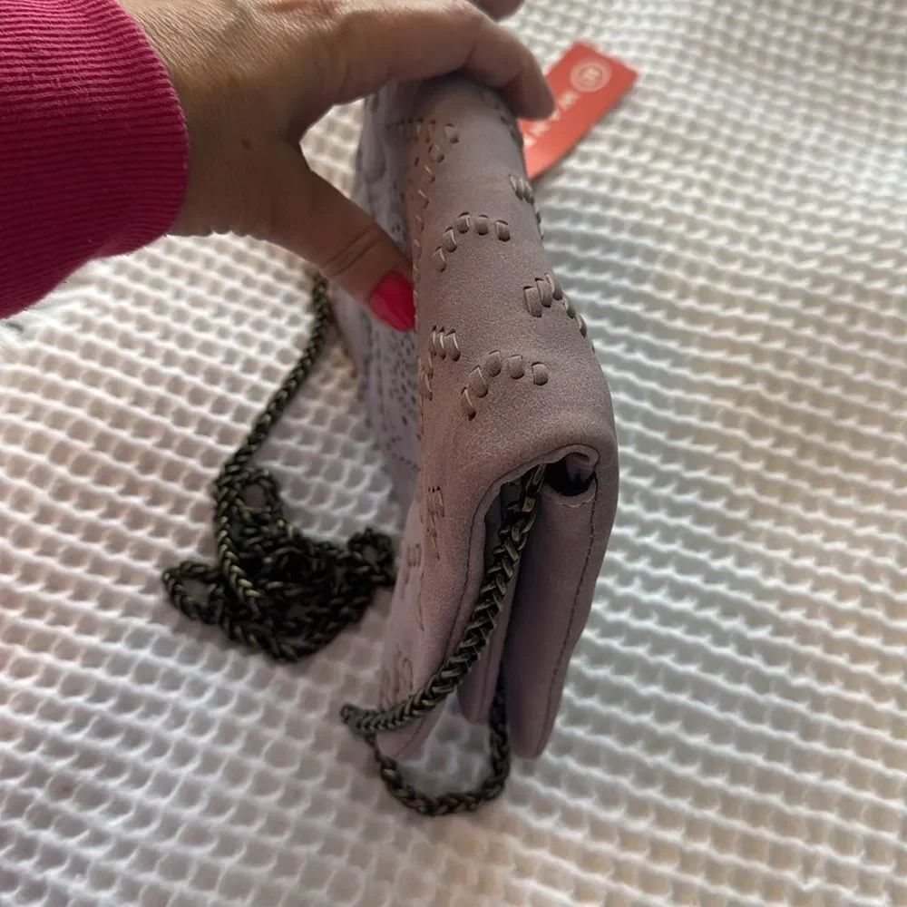 Street Level NWT Purple Faux-Suede Crossbody Bag - Picture 8 of 8